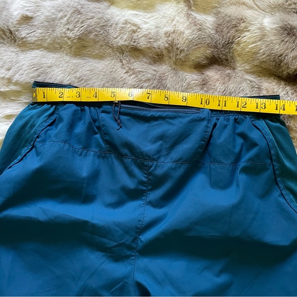 PATAGONIA- men’s Strider Pro Shorts size medium, 7” inseam - Picture 6 of 8